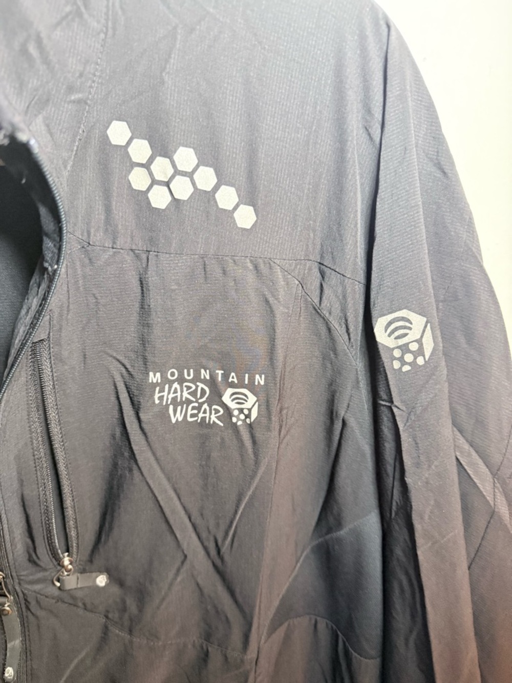 Mountain Hardwear Men's Black Lightweight Geist Zip Reflector Jacket XL- EUC - Picture 8 of 8